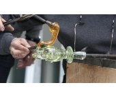 El Ayuntamiento de Castril y la FAMP apuestan por la cultura del vidrio soplado para fomentar el turismo rural